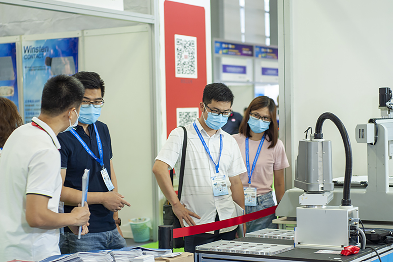 工业机器人的崛起东宇机器人的四轴机器人将为企业助力生产